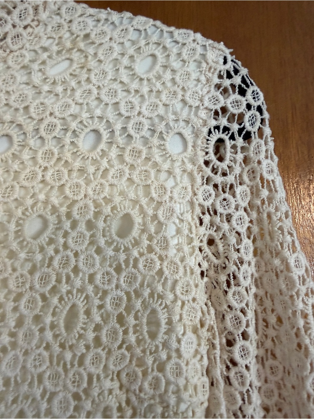 Urban Outfitters Women's Cream Crochet Lace Shift Dress - Picture 2 of 4